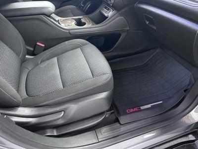 2020 GMC Acadia SLE