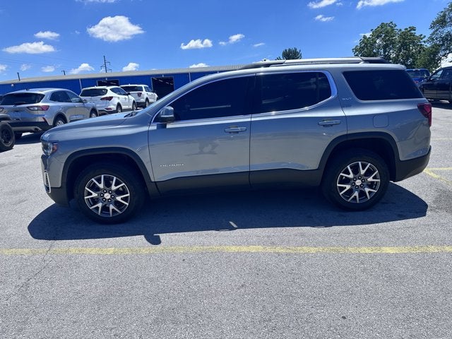 2023 GMC Acadia SLT