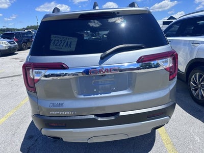 2023 GMC Acadia SLT
