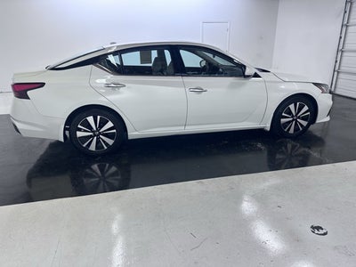 2022 Nissan Altima 2.5 SL