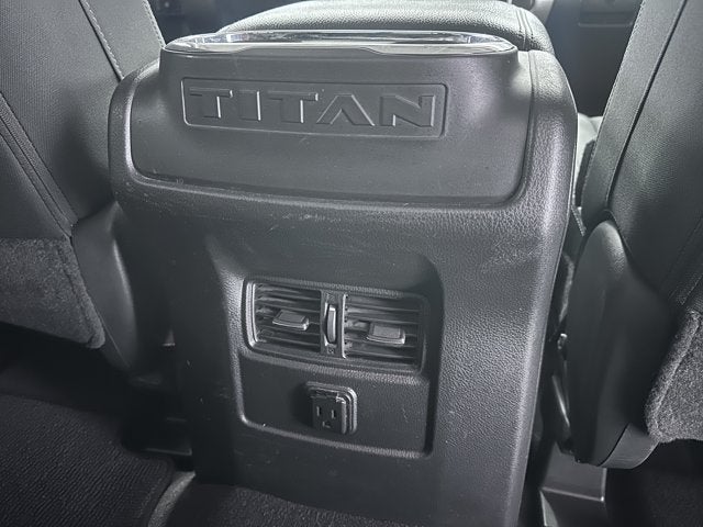 2017 Nissan Titan XD SV