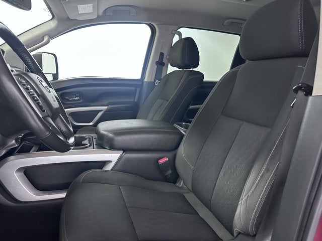2017 Nissan Titan XD SV