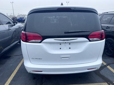 2021 Chrysler Voyager L