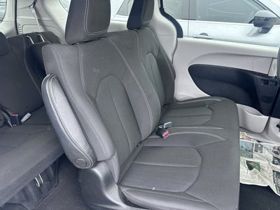 2021 Chrysler Voyager L