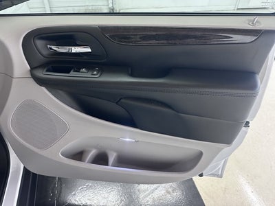 2015 Dodge Grand Caravan American Value Pkg