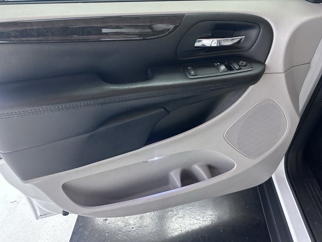 2015 Dodge Grand Caravan American Value Pkg