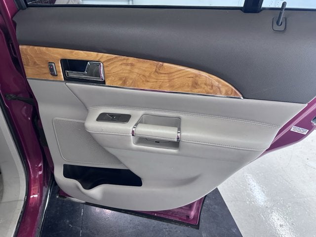2011 Lincoln MKX Base
