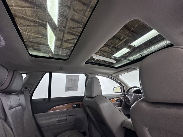 2011 Lincoln MKX Base