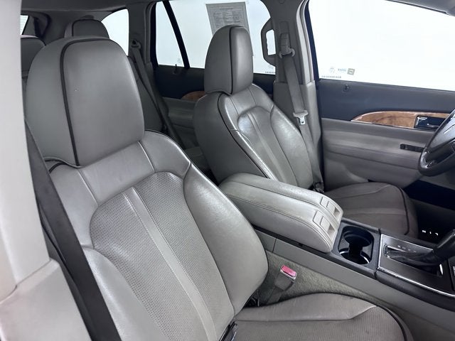 2011 Lincoln MKX Base