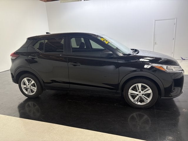2021 Nissan Kicks S