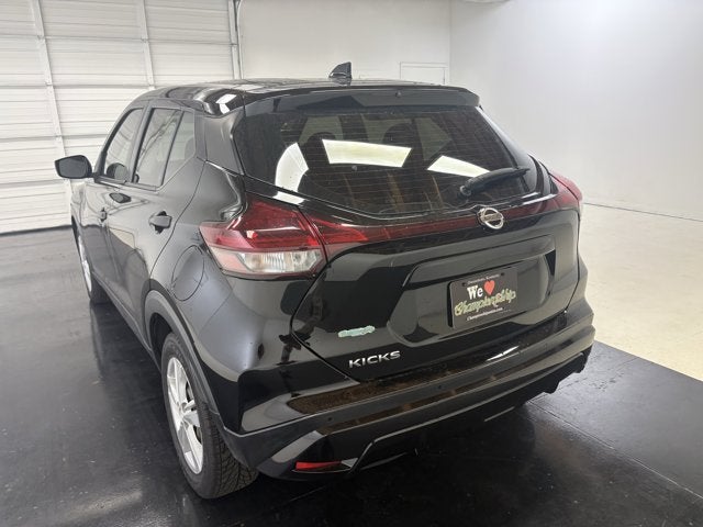2021 Nissan Kicks S