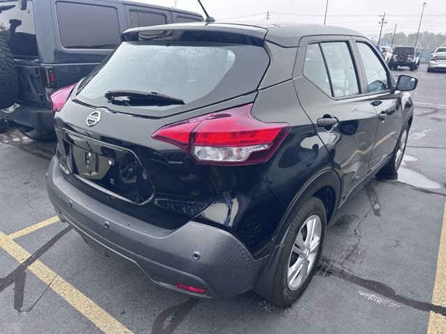 2020 Nissan Kicks S