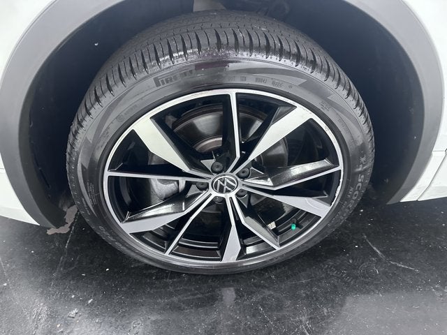 2022 Volkswagen Tiguan SEL R-Line