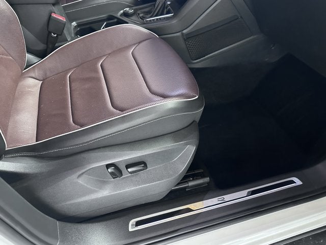 2022 Volkswagen Tiguan SEL R-Line