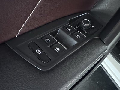 2022 Volkswagen Tiguan SEL R-Line