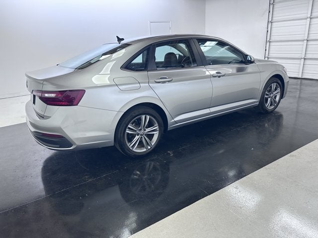 2023 Volkswagen Jetta SE