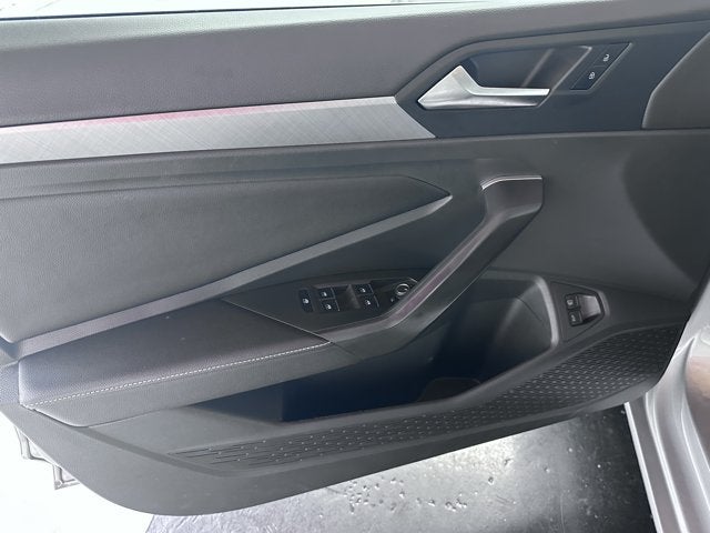 2023 Volkswagen Jetta SE