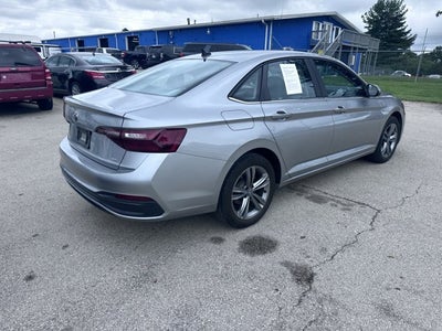 2023 Volkswagen Jetta SE