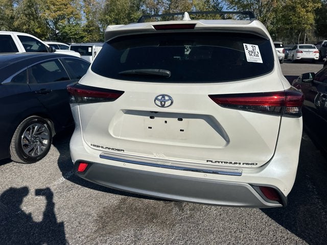 2021 Toyota Highlander Platinum