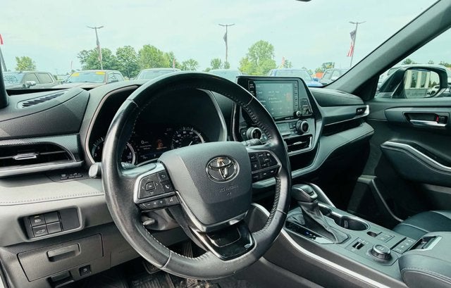 2021 Toyota Highlander XSE