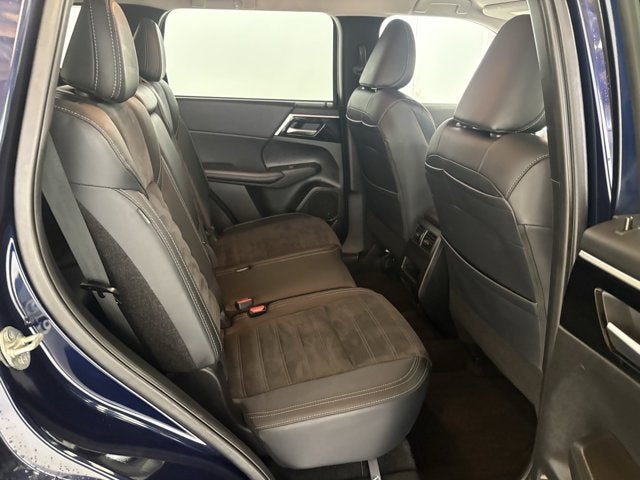 2024 Mitsubishi Outlander SE Black Edition