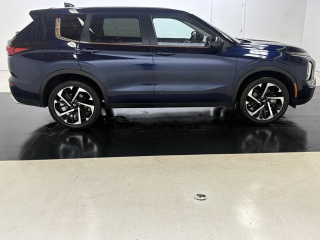2024 Mitsubishi Outlander SE Black Edition