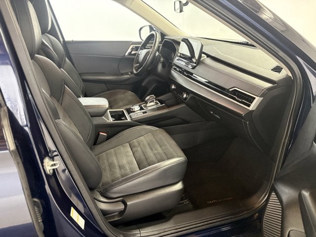 2024 Mitsubishi Outlander SE Black Edition