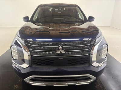 2024 Mitsubishi Outlander SE Black Edition