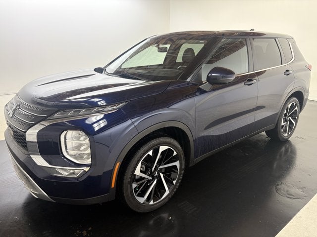 2024 Mitsubishi Outlander SE Black Edition