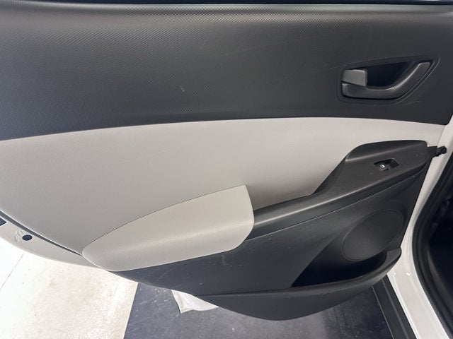 2022 Hyundai Kona SE