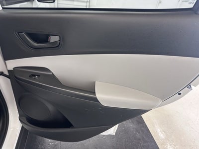 2022 Hyundai Kona SE