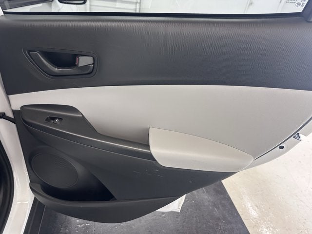 2022 Hyundai Kona SE