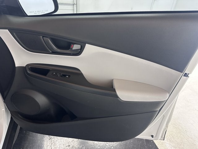 2022 Hyundai Kona SE