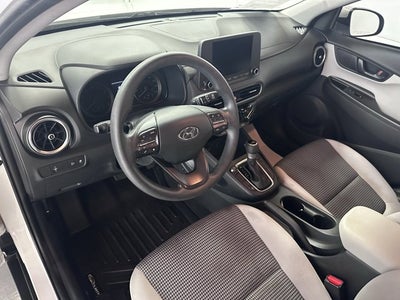 2022 Hyundai Kona SE